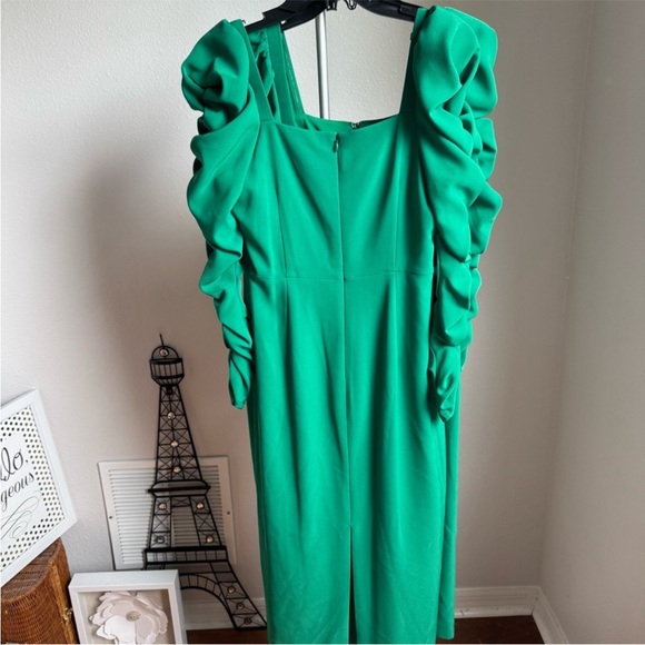 Antonio Melani Green Dress Size 0, 2, 4 - Picture 4 of 5
